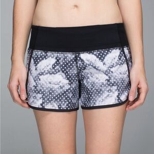 Lululemon Run Times Short, 4-way Stretch, size 6
